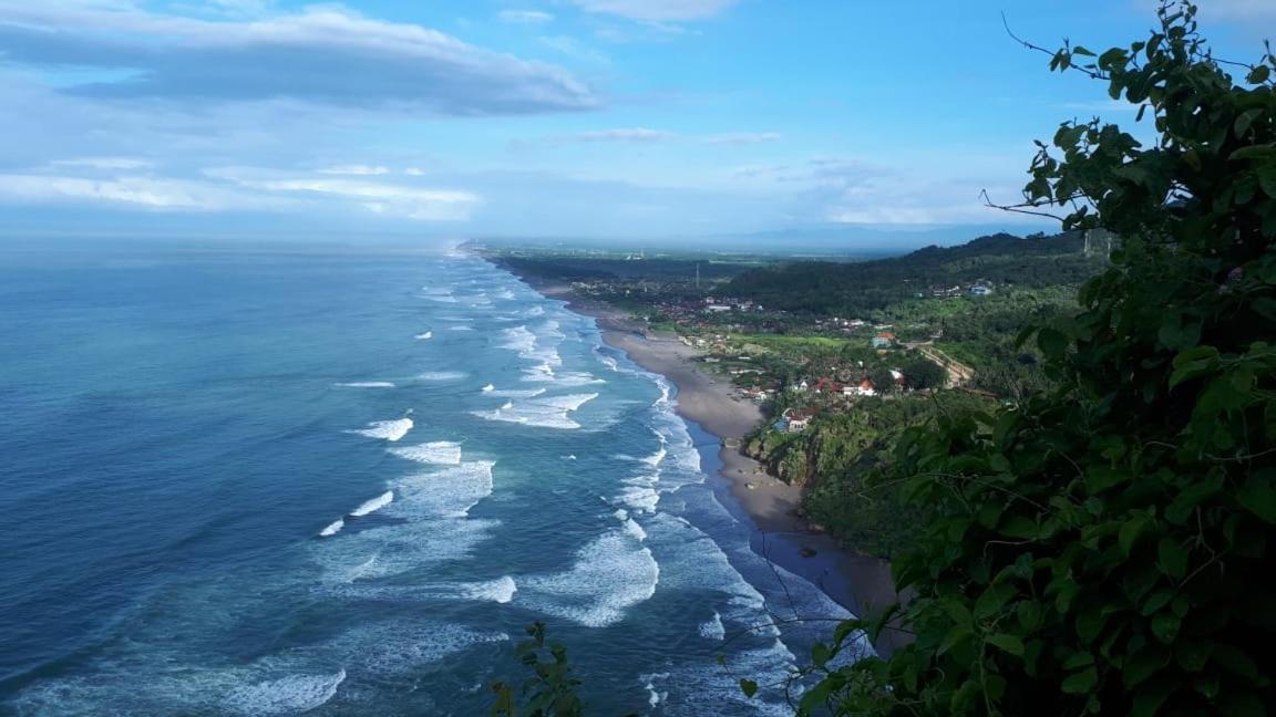 Edge Resort, Yogyakarta Parangtritis Dış mekan fotoğraf